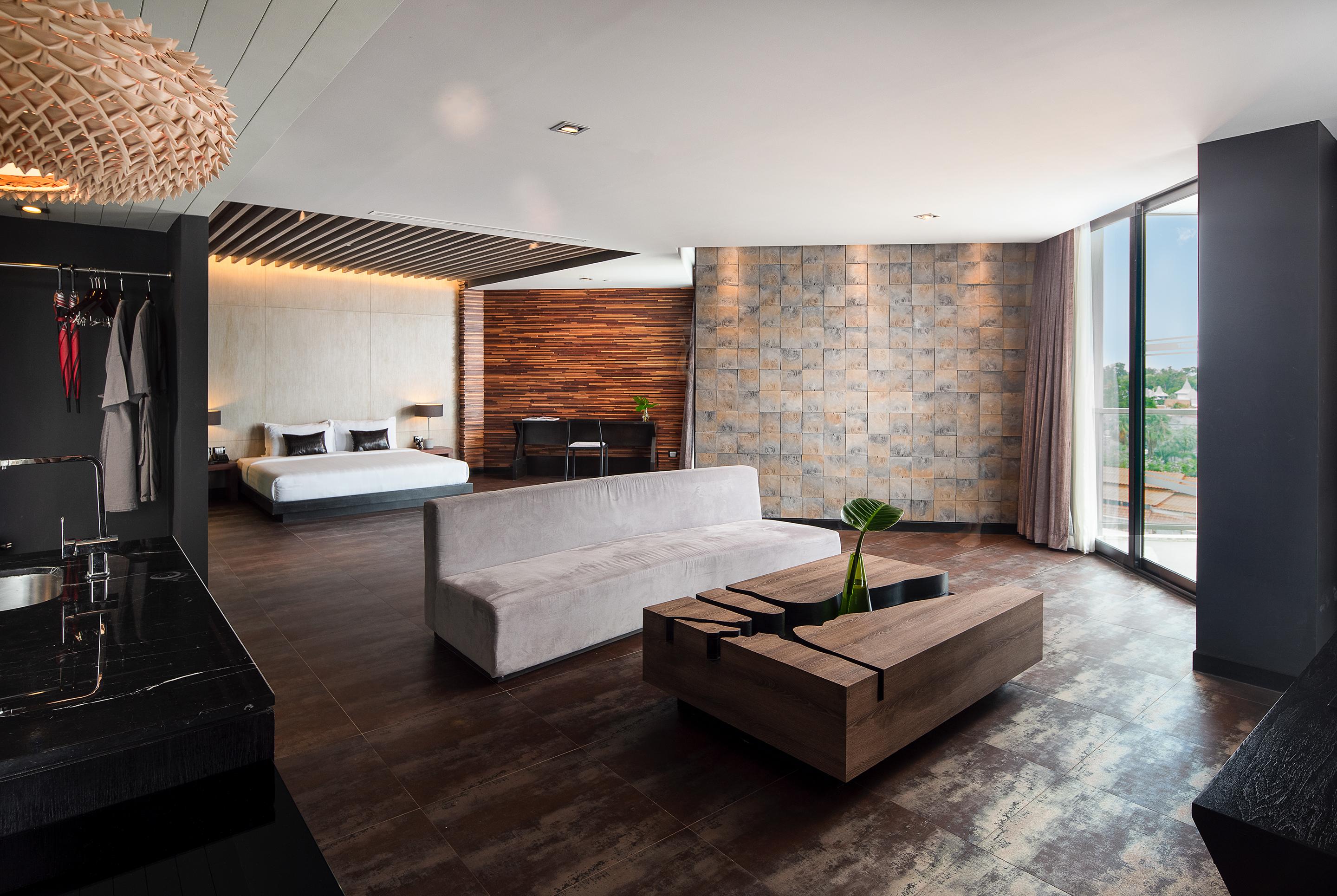 Tsix5 Quarter Hotel Pattaya Buitenkant foto